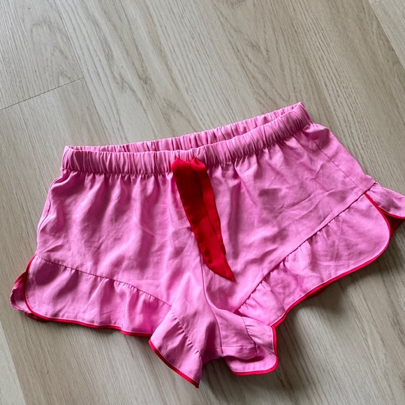 Victoria's secret sleep shorts pink satin red drawstring ruffled pajama bottoms - Picture 3 of 6